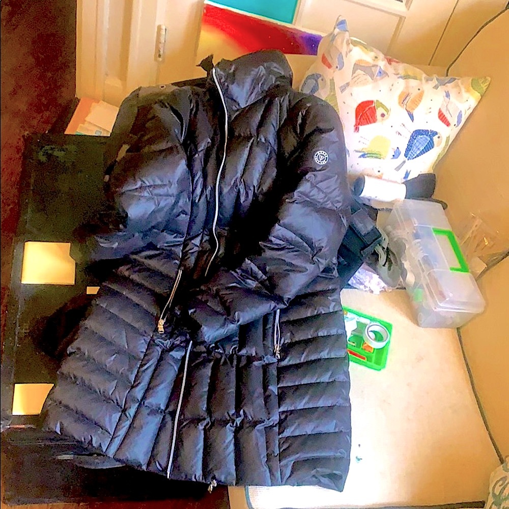 Guess puffer coat